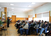 Факты, книги и прекрасное пение